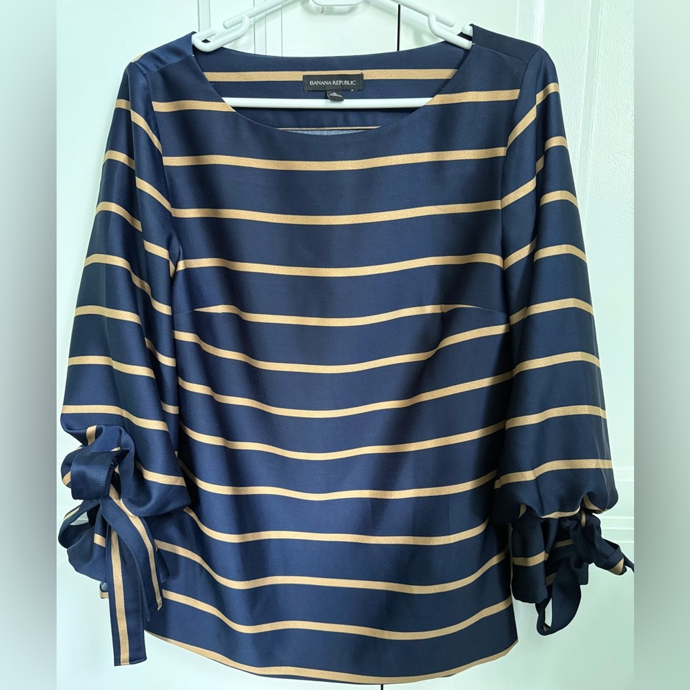 Banana Republic Women’s Blouse